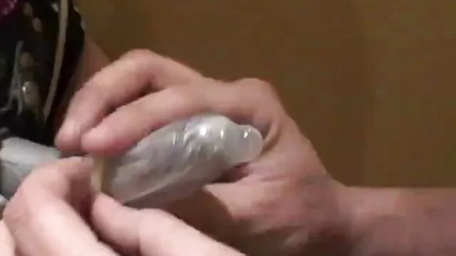 Tốt nhất khiêu dâm, không giấy đăng ký  Anh chàng ranh mãnh đã thêm vodka vào ly cocktail để đụ cô gái Nga không ﻿phim sec gai xinh gặp rắc rối