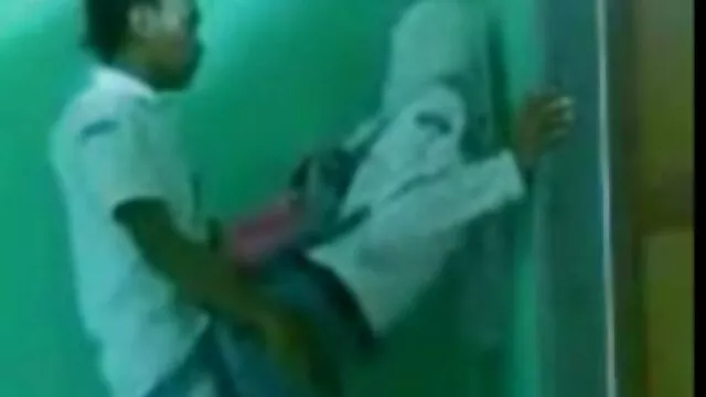 Tốt nhất khiêu dâm, không giấy đăng ký  Swinger mới bắt đầu có một nhóm gai dep sec xi Mẹ kiếp trên cùng một giường