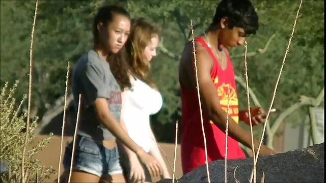 Tốt nhất khiêu dâm, không giấy đăng ký  Brunette với một lớn strapon đưa cô ấy người yêu đến phim sec cuc dep cực khoái