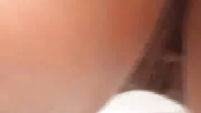 Tốt nhất khiêu dâm, không giấy đăng ký  Trẻ brunette phim sec gai dep đã cho một blowjob và fucked một người trong những âm đạo